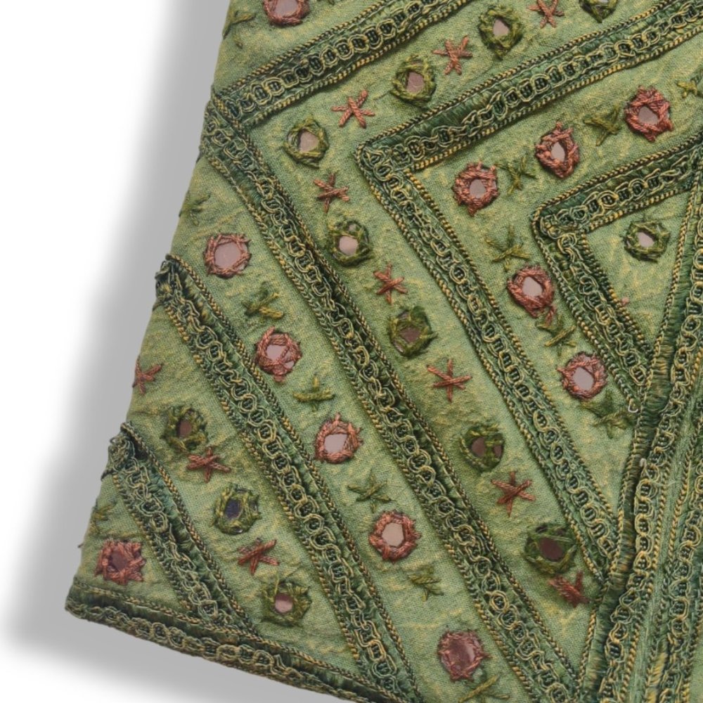 Sold-Artisan embroidered mirror embellished boho hippie crossbody bag - Picture 3 of 4